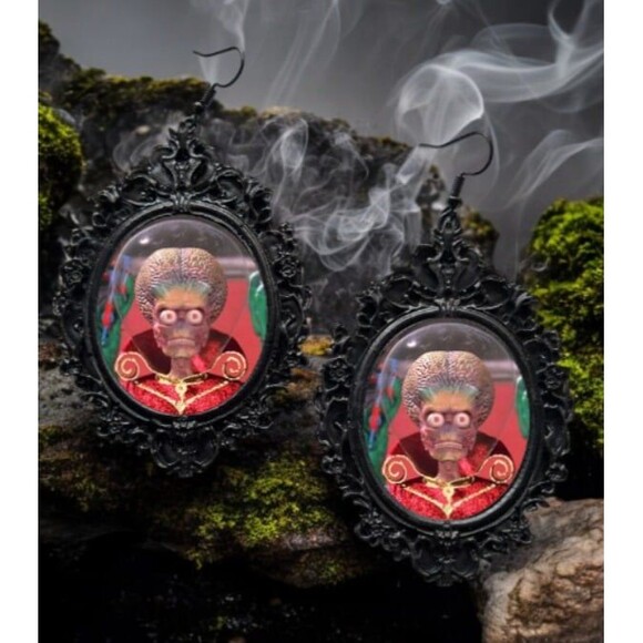 Mars Attacks! 1996 Earrings Horror Science Fiction Big Fun Jewelry - Picture 2 of 2